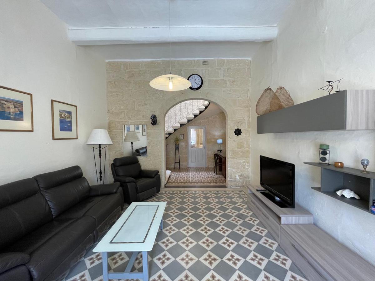 Penelope Townhouse Hotel Ghajn il-Kbira  Kültér fotó