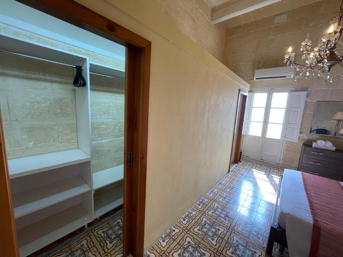 Penelope Townhouse Hotel Ghajn il-Kbira  Kültér fotó