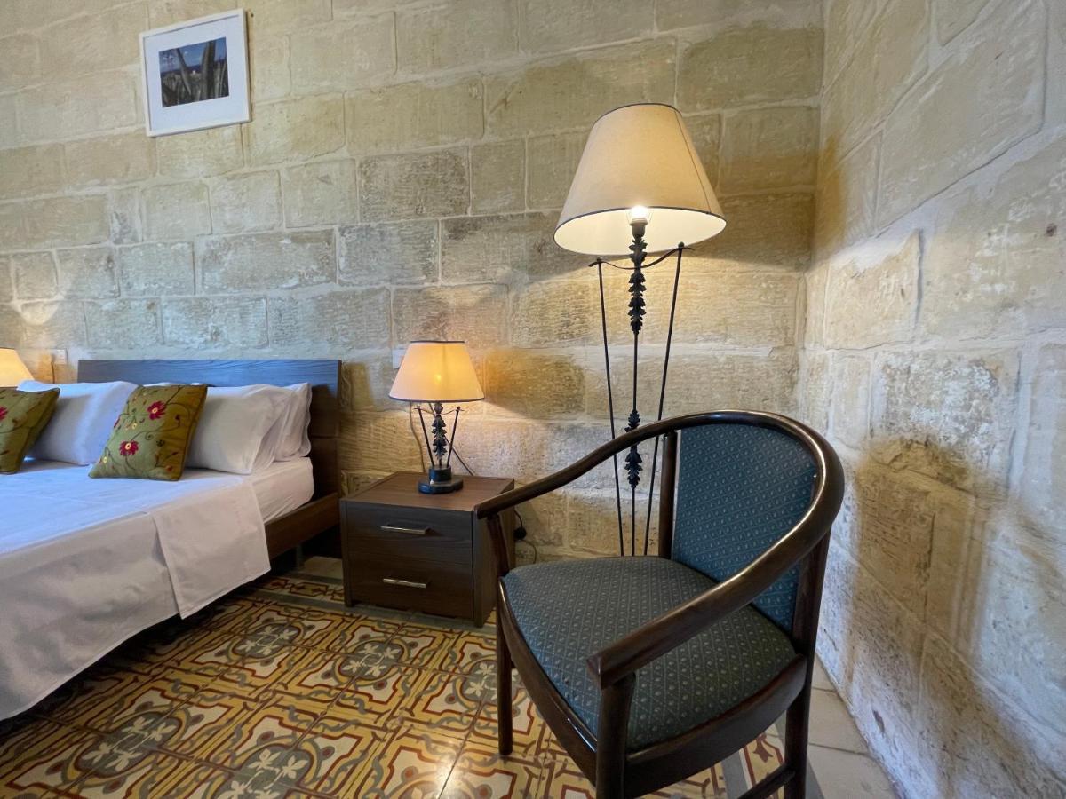 Penelope Townhouse Hotel Ghajn il-Kbira  Kültér fotó